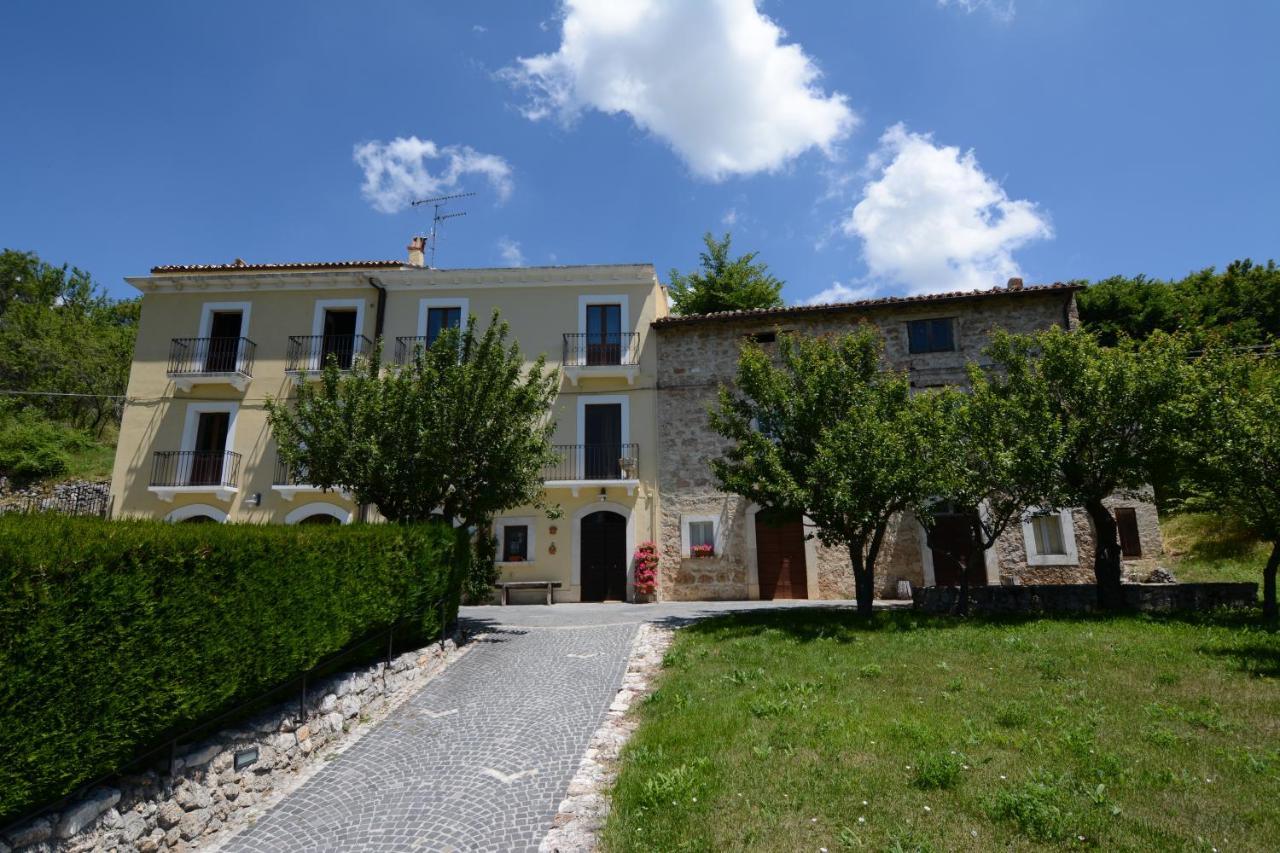 Residence Villa Valsi Santo Stefano Di Sessanio Exterior foto